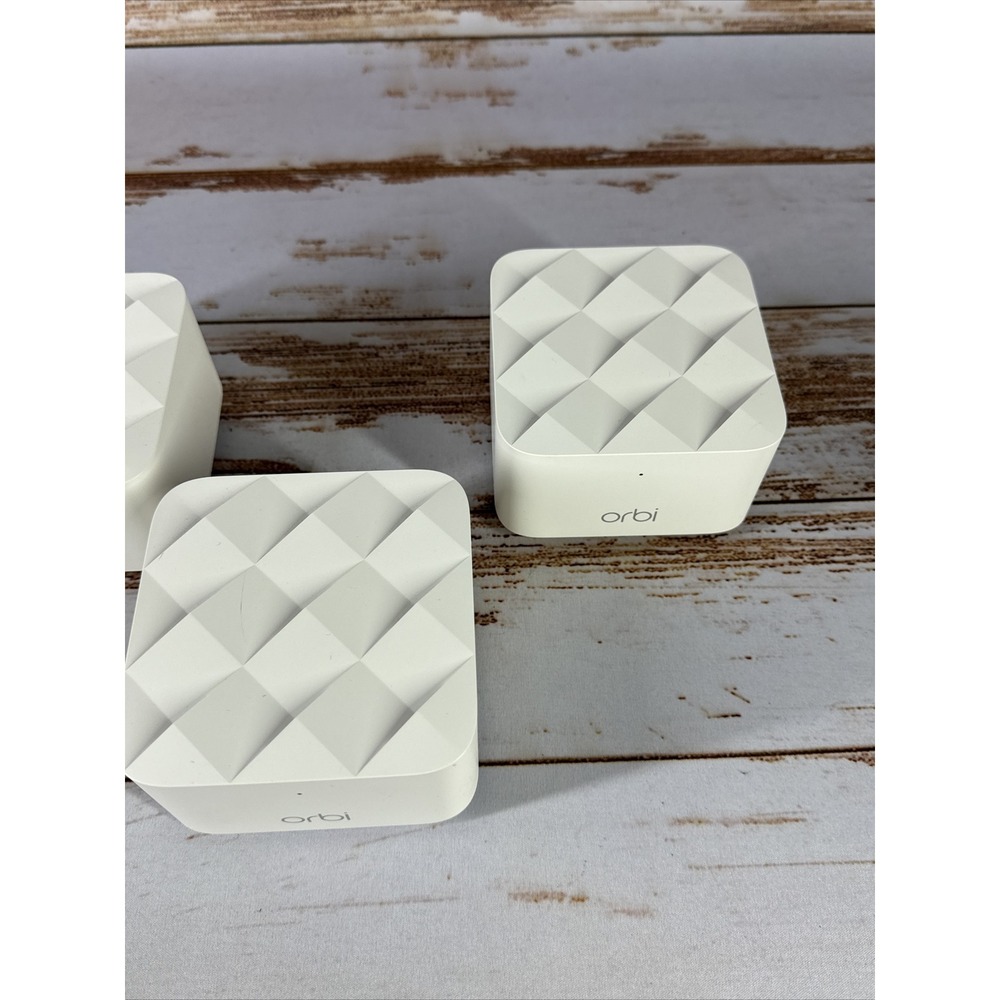 ORBI RBR10 WiFi Mesh Router + 2 RBS10 Satellites - Used Tested - Picture 4 of 9